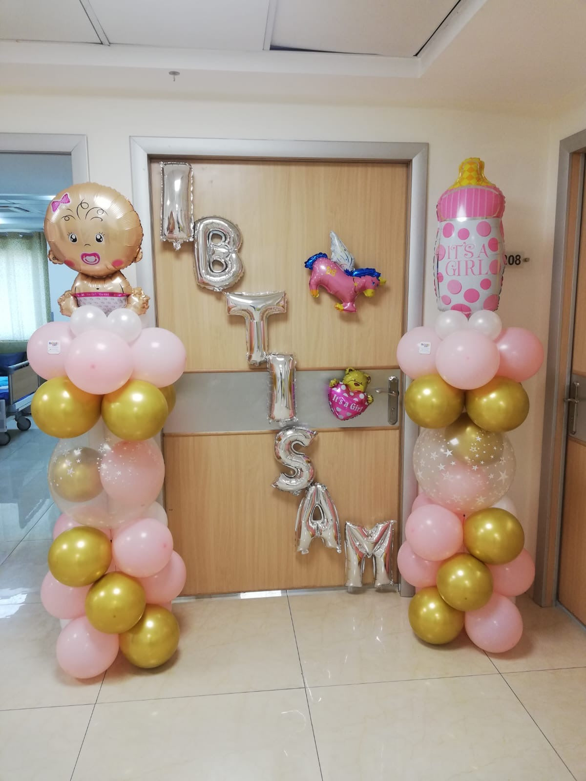 Newborn balloons