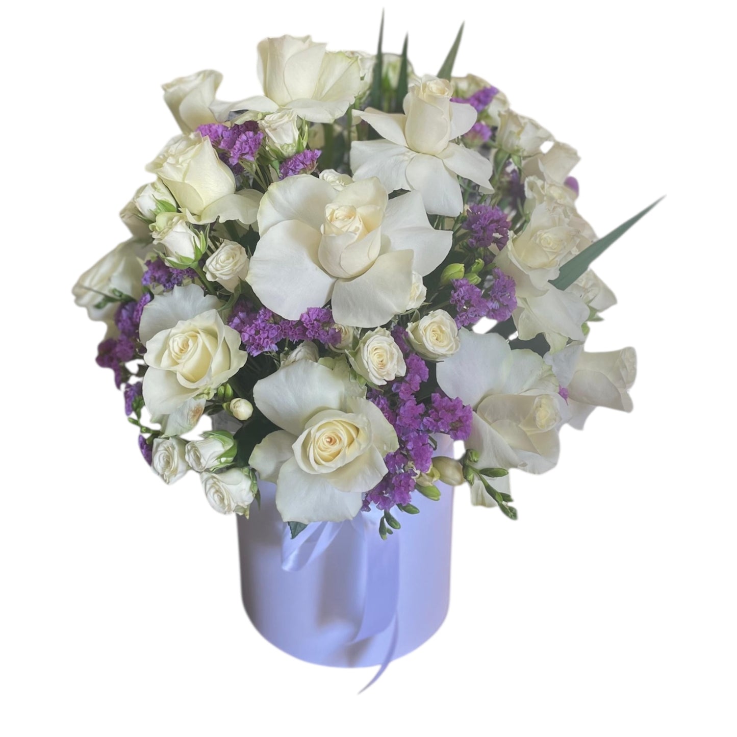 Mixed white roses and purple flowers ..